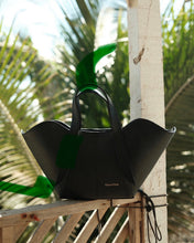 Load image into Gallery viewer, The Sini Bag - Black
