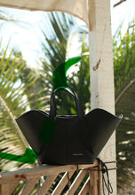 Charger l'image dans la galerie, Le Sac Sini - Noir