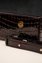 Charger l'image dans la galerie, Le Sac Tita - Edition Croco, Bordeaux [PRE-COMMANDE] + Card Holder
